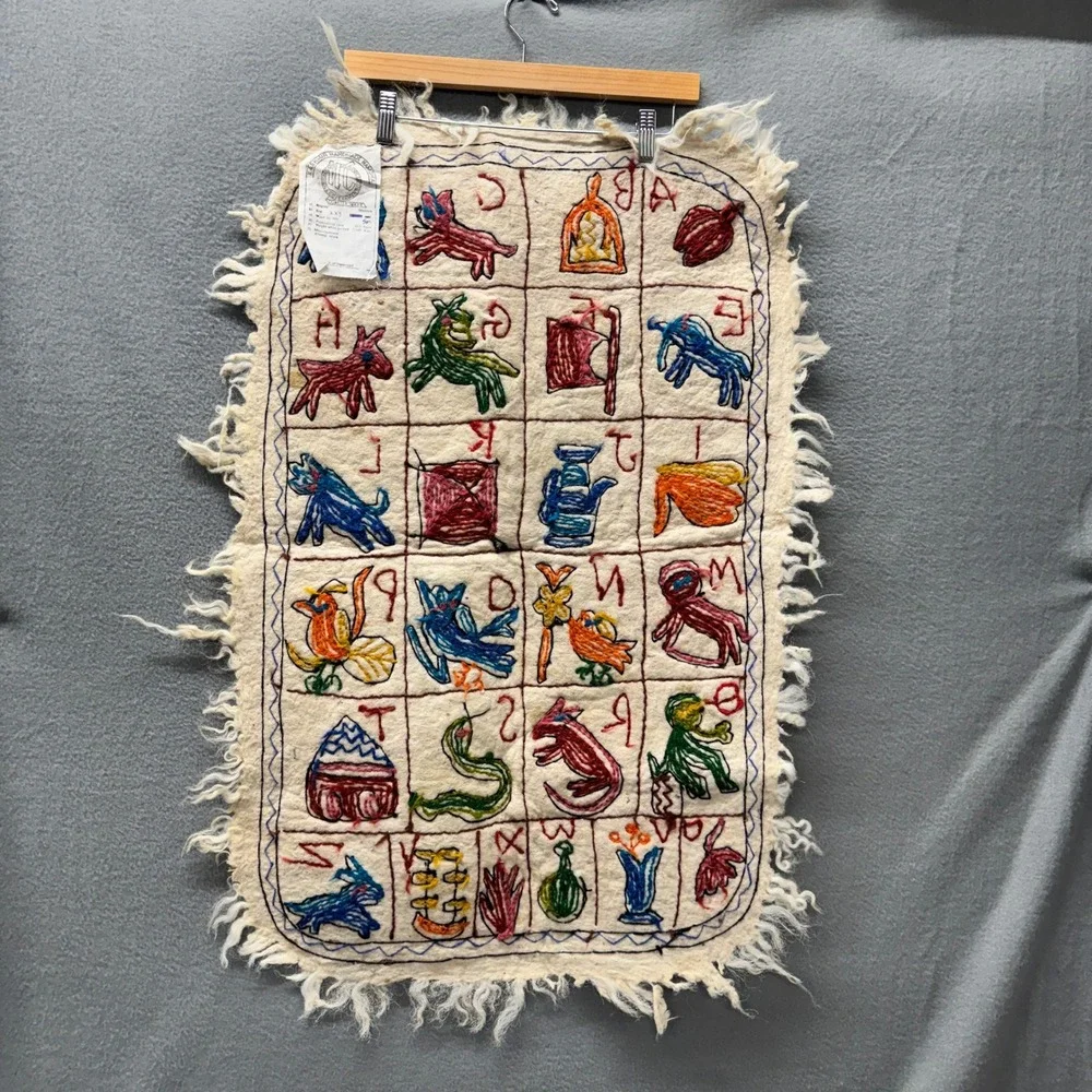 Kashmir Handmade Namdha Rug Wall Hanging 2x3 Alphabet Chain Stitch Wool in Felt